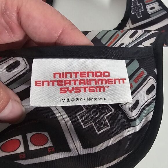 Nintendo Bumkins Baby Superbib ‎ NES Gameboy Waterproof Bibs Pack Of 2 Gamer - Picture 7 of 10